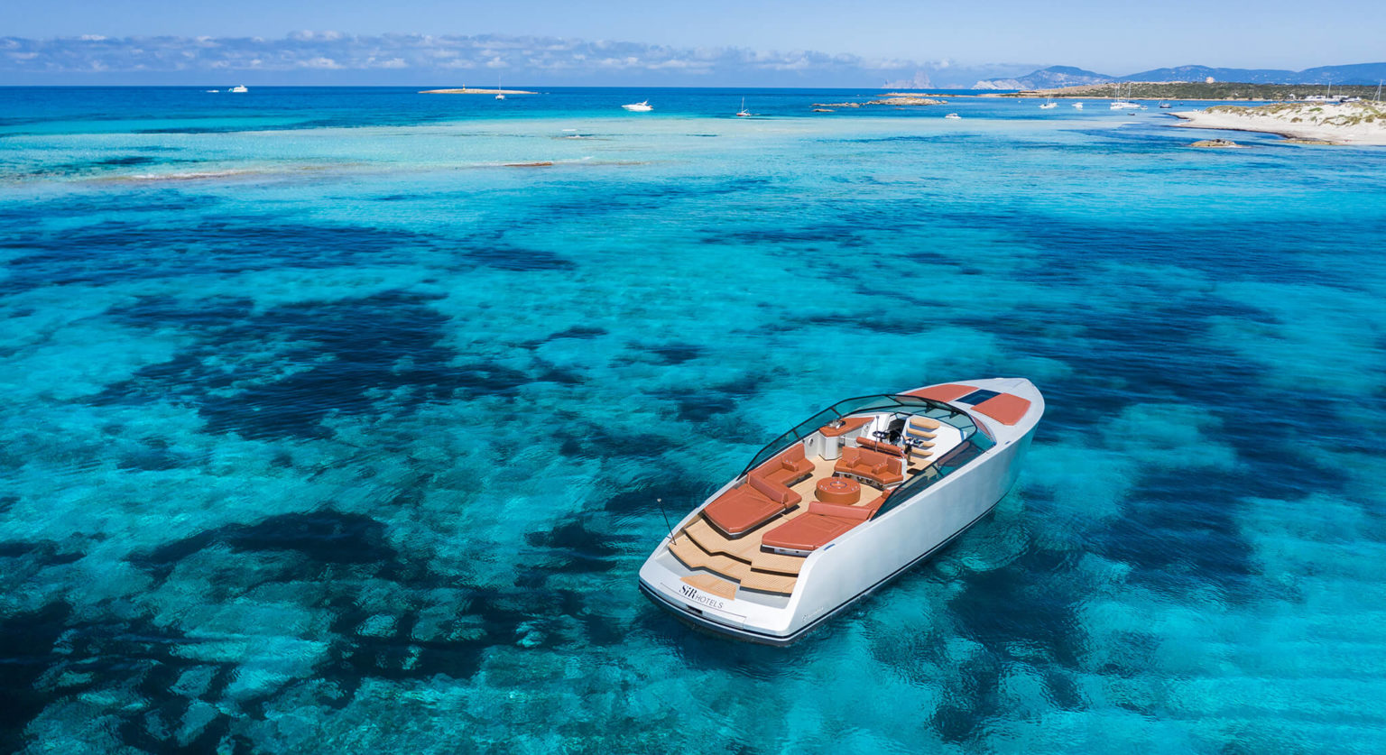 yacht-rental-in-ibiza-waterdream-65-16